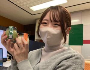 20231215_菅生清掃からプリンをいただきました_秋田税理士事務所